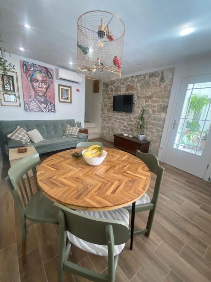 Apartman Oleandar Kaštela Buitenkant foto
